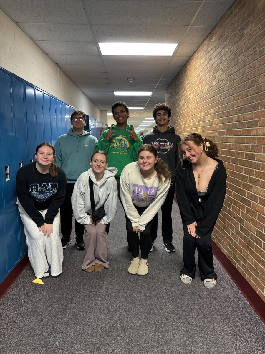 Our editors Ethan, Troy, Michael, Ellie, Kaylee, Madison, and Evelyn.