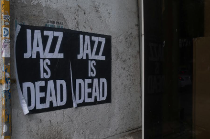 Is Laufey bringing back Jazz?